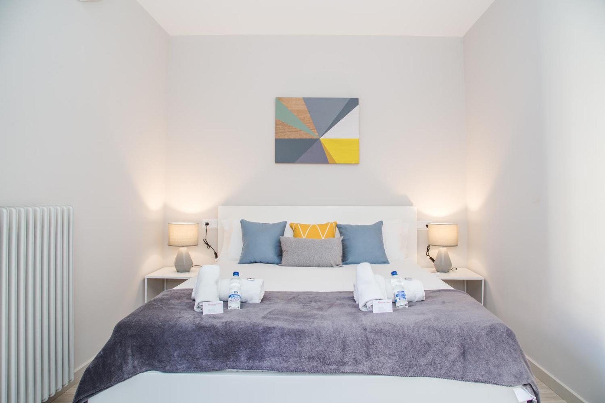 Barcelonaforrent Urban Town Suites Dış mekan fotoğraf