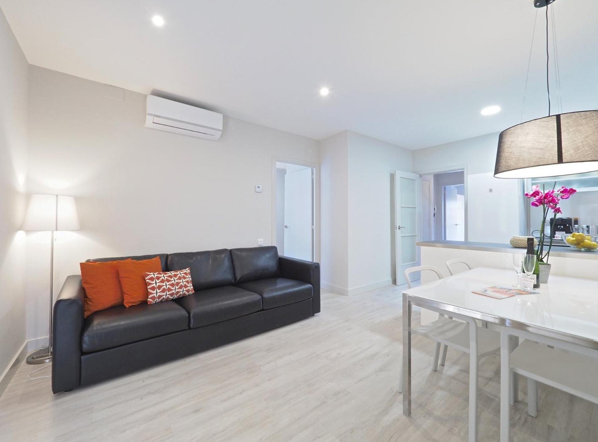 Barcelonaforrent Urban Town Suites Dış mekan fotoğraf